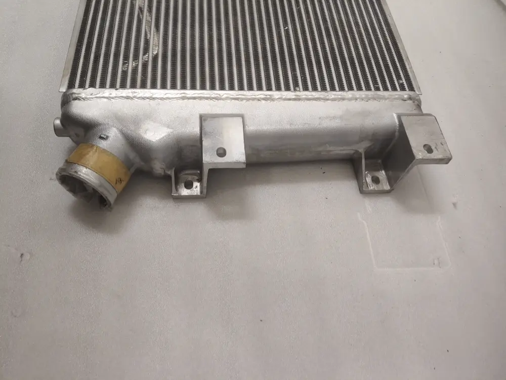 T-RAD CO. LTD, MADE IN JAPAN; T.RAD NO – 1166-328-1001-A , CUSTOMER NO – 6152-62- 5110 INTERCOOLER PC300-7, PC350-7E0, PC350LC-7, PC350-8 EXCAVATOR APPLICATION. - Image 3