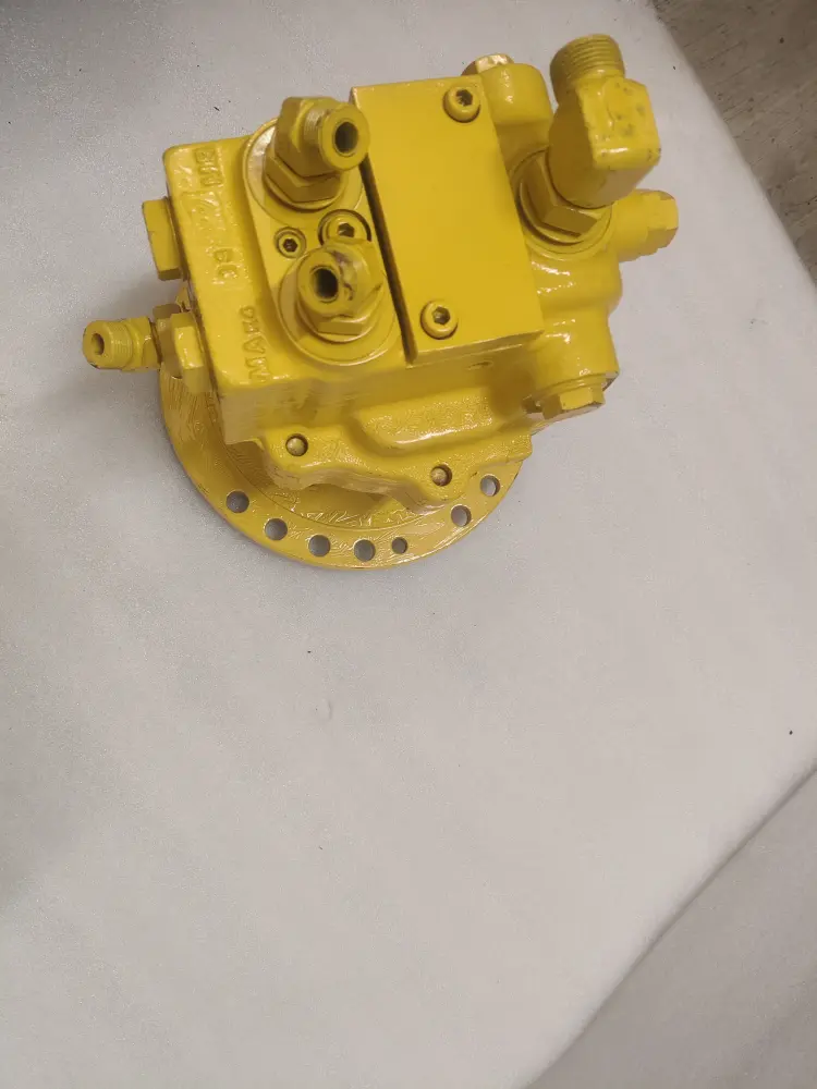 SWING MOTOR ASSEMBLY - KOMATSU PC130-7 EXCAVATOR (REMAN) - Image 3