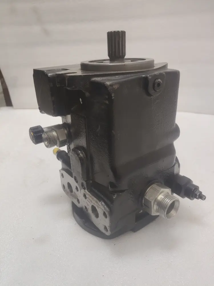 REXROTH HYDRAULIC TRANSMISSION PUMP JCB TYPE: A10VG45 EP3D1 ; CUSTOMER NO: 401/K4323 ; MNR R902282533 ROTATION CW